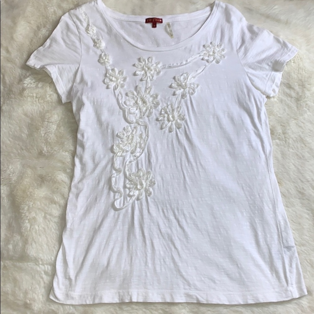 Po Pori white embellished top! 🦋